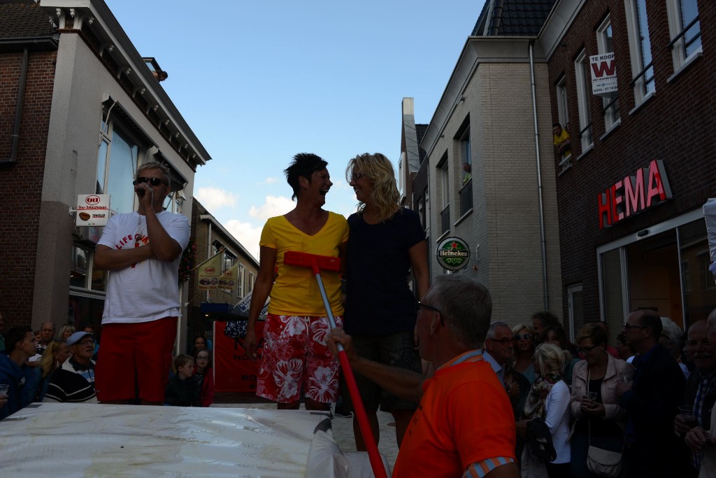 ../Images/Donderdag kermis 138.jpg